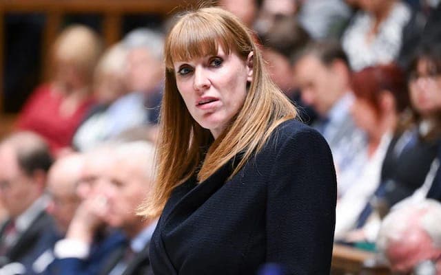 As the Year Ends, SMEs Face Major Employment Law Changes in 2026