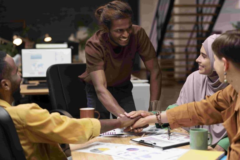 From Side Hustle to Employer: The Turning Point for Growing SMEs