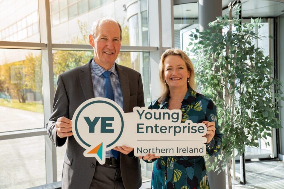 Teen Entrepreneurs Take Their Startups to Parliament in Youth Business Showcase