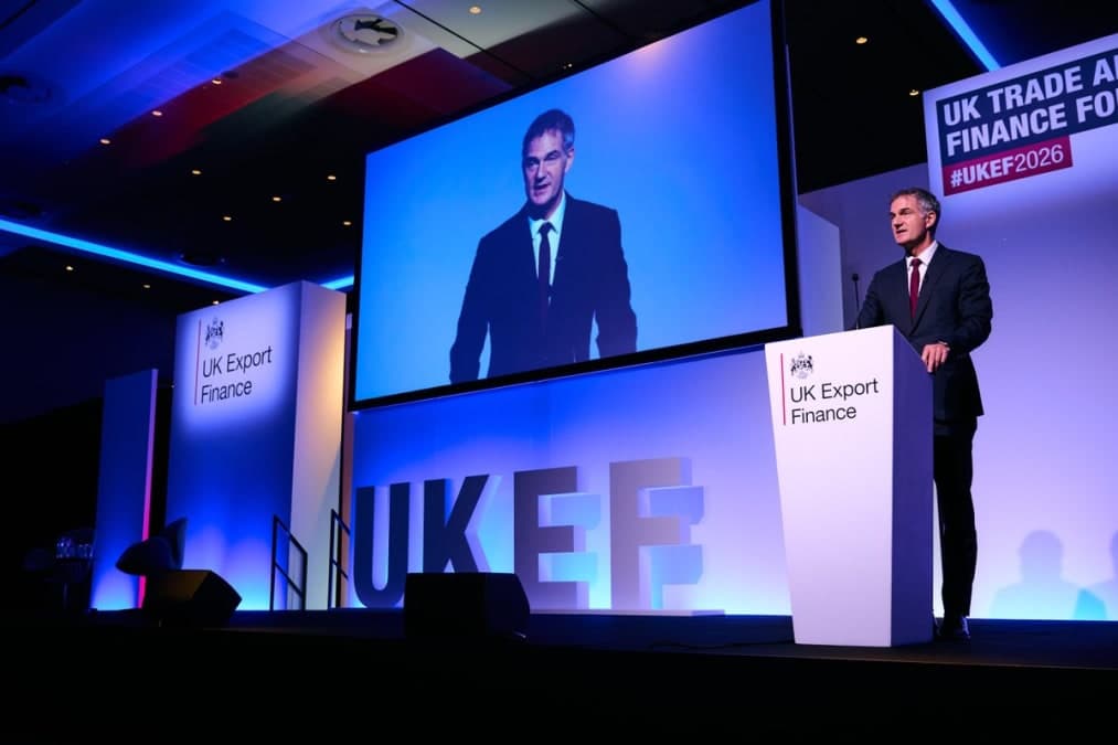 Peter Kyle Calls for Export Growth as Fewer UK SMEs Trade Internationally