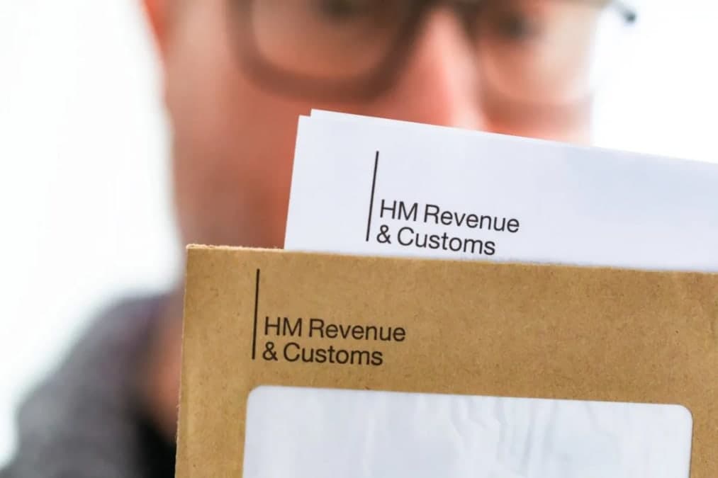 Small Businesses Limit Growth to Stay Below £90,000 VAT Threshold, HMRC Data Shows